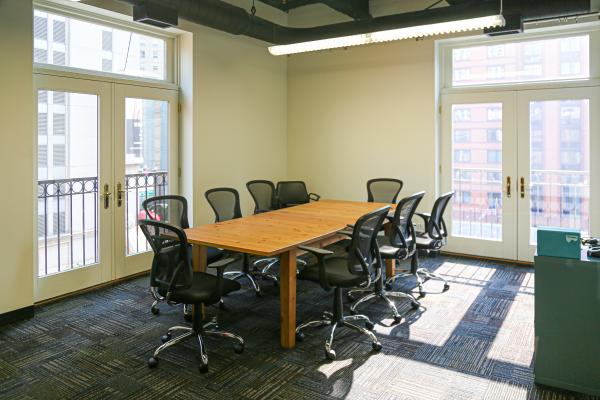 Suite 400 Interior