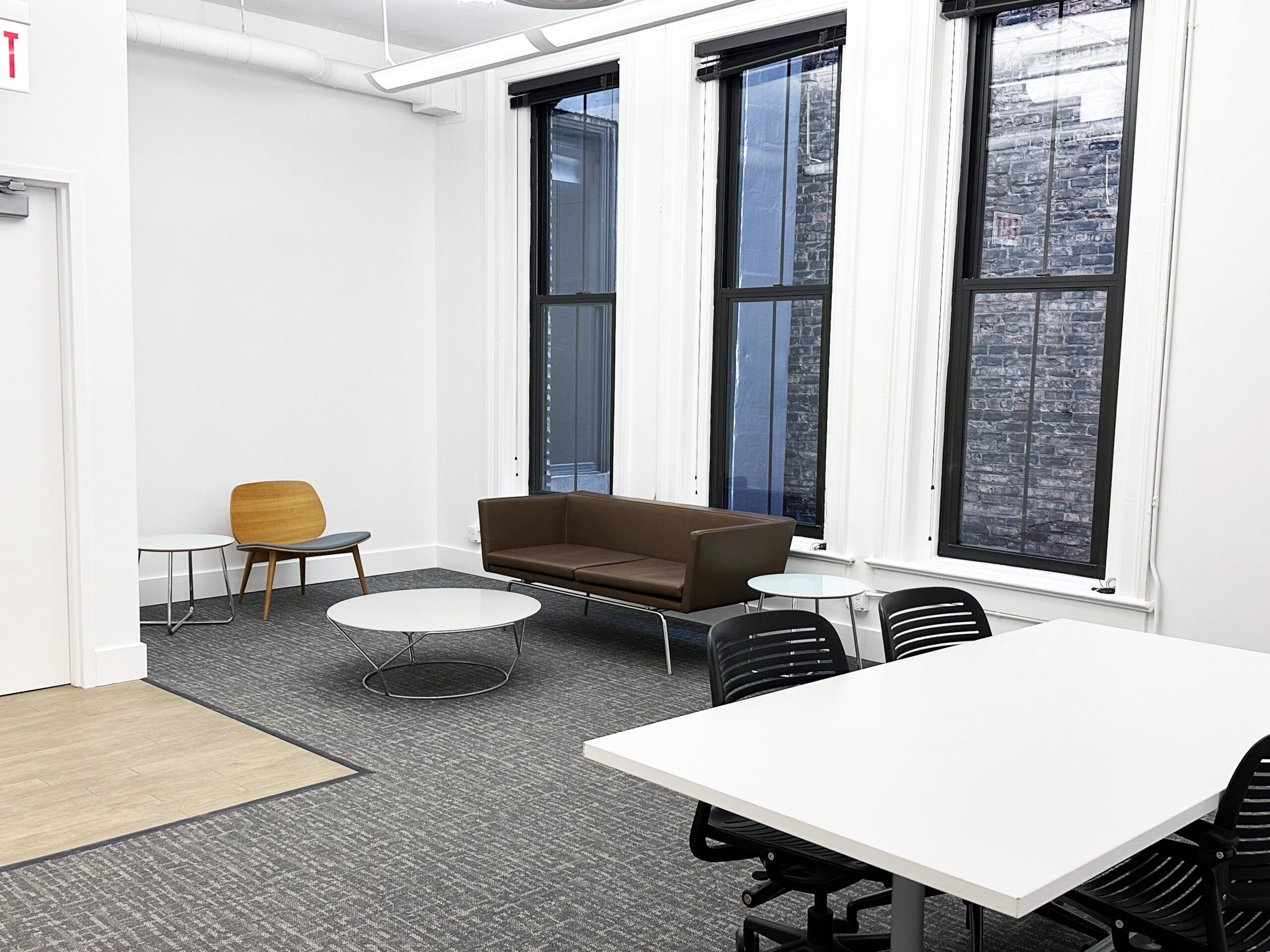 430-436 N Clark Interior
