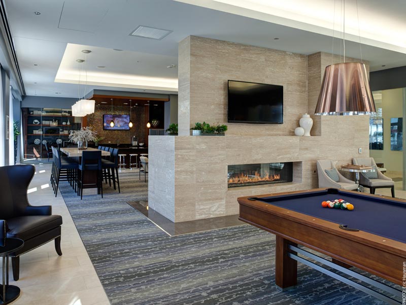 AMLI River North - Lounge Area