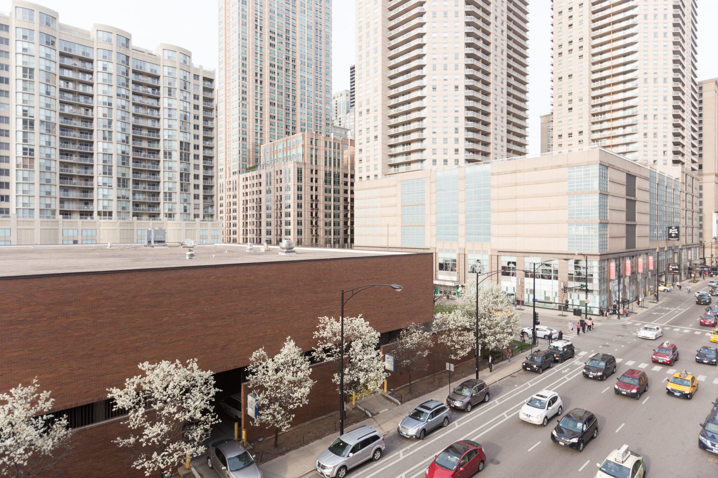 Suite 400 Exterior