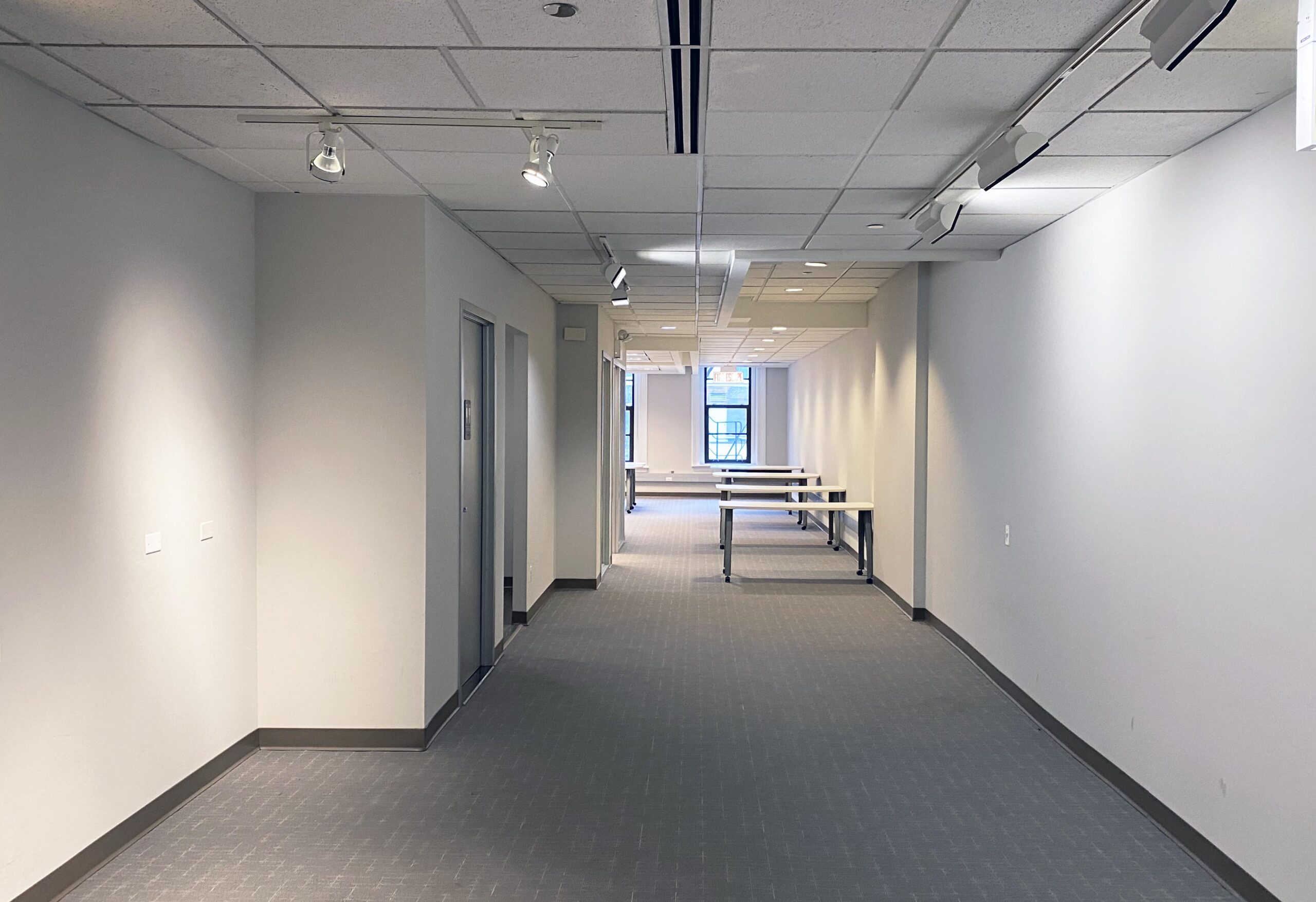 441-449 N Clark Interior