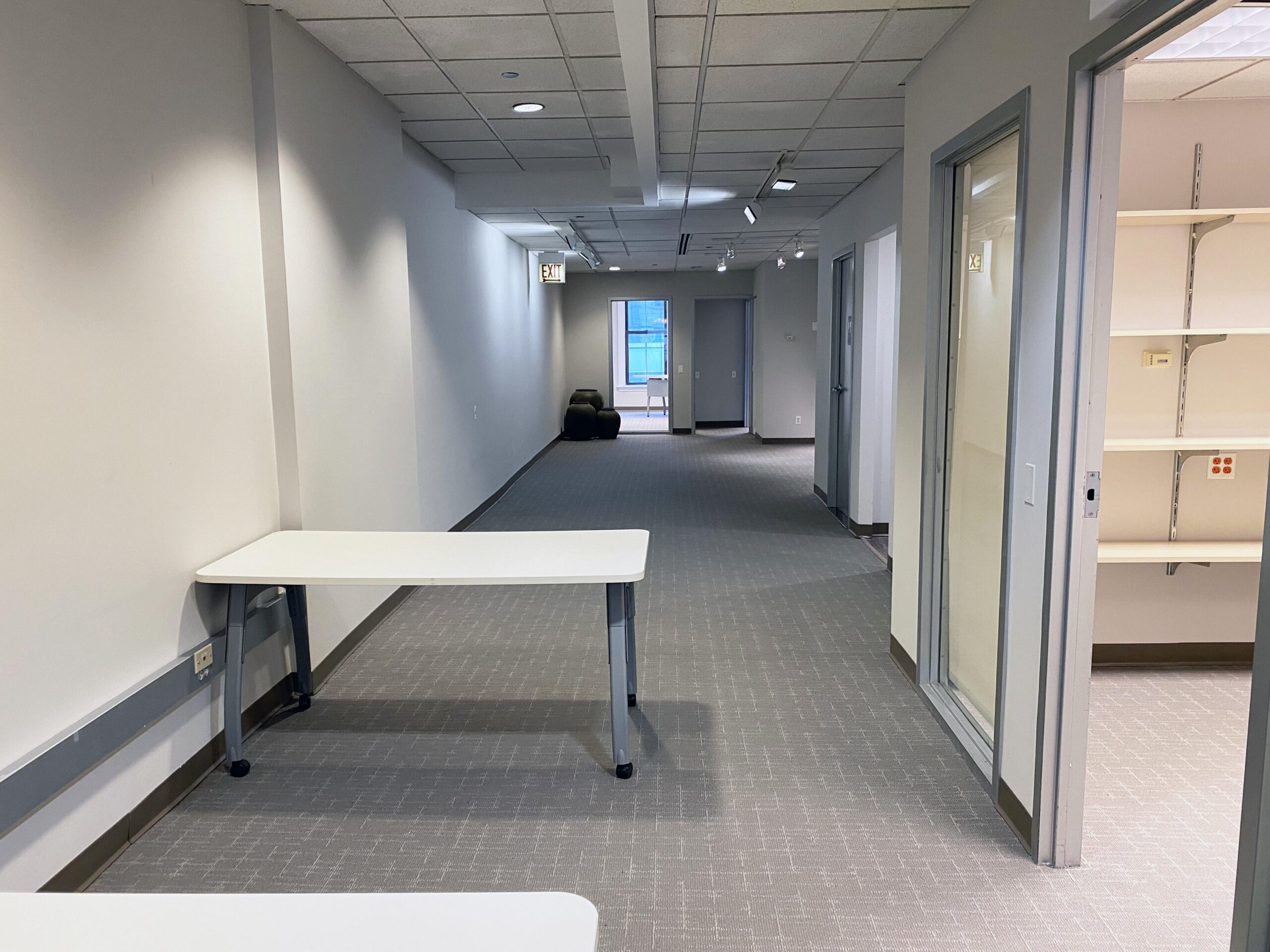 441-449 N Clark Interior