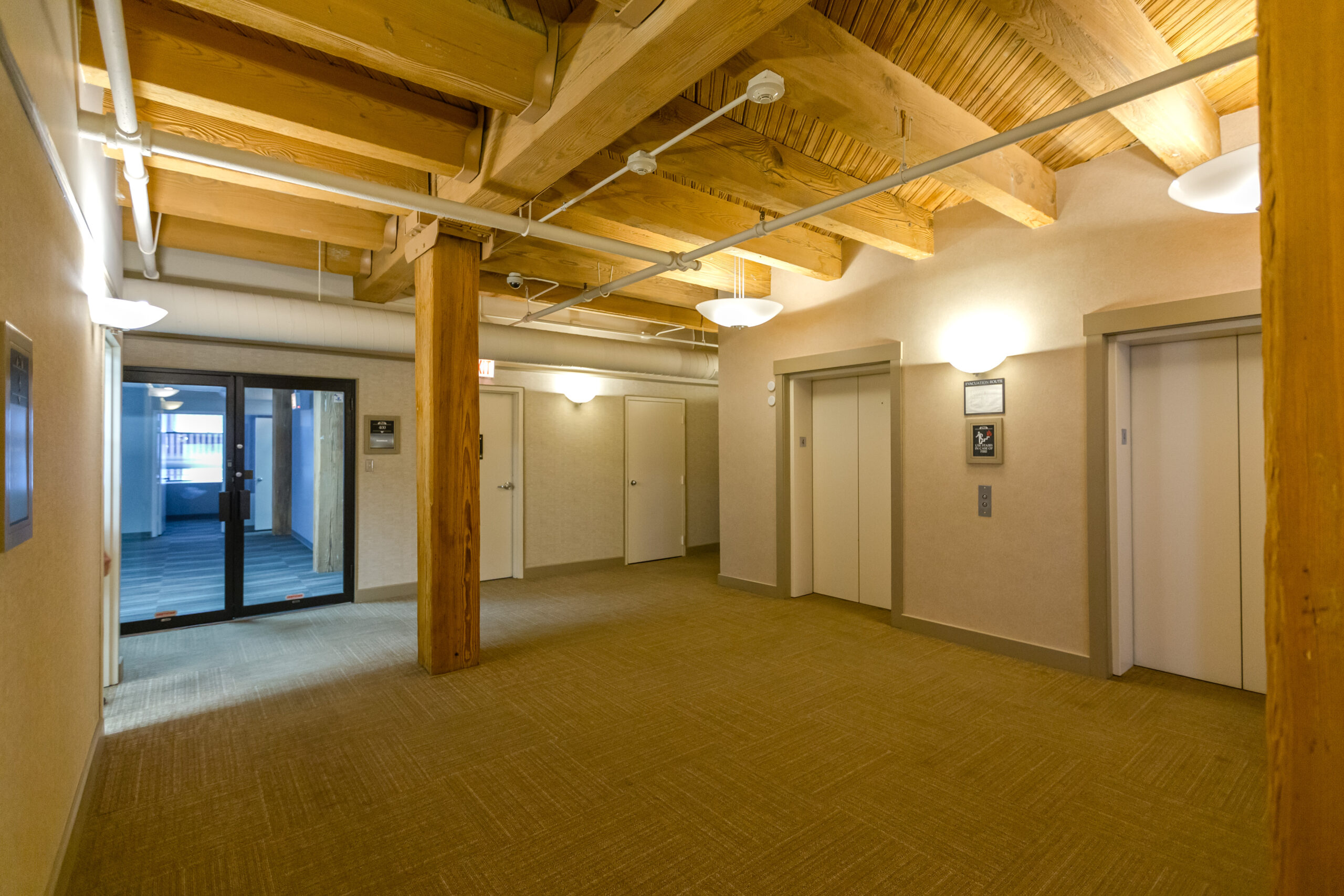 Suite 400 Interior