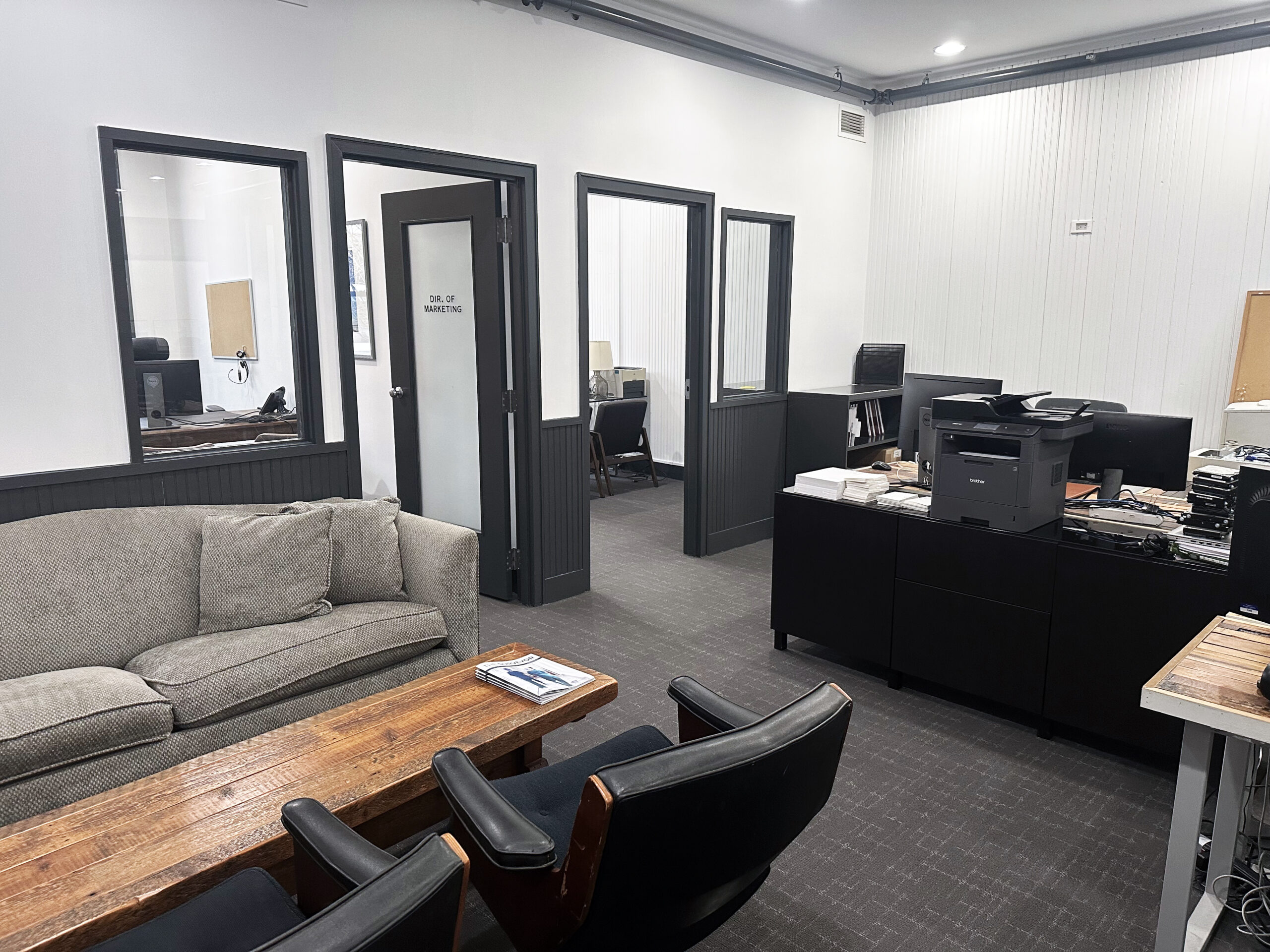 506 -508 N Clark Interior