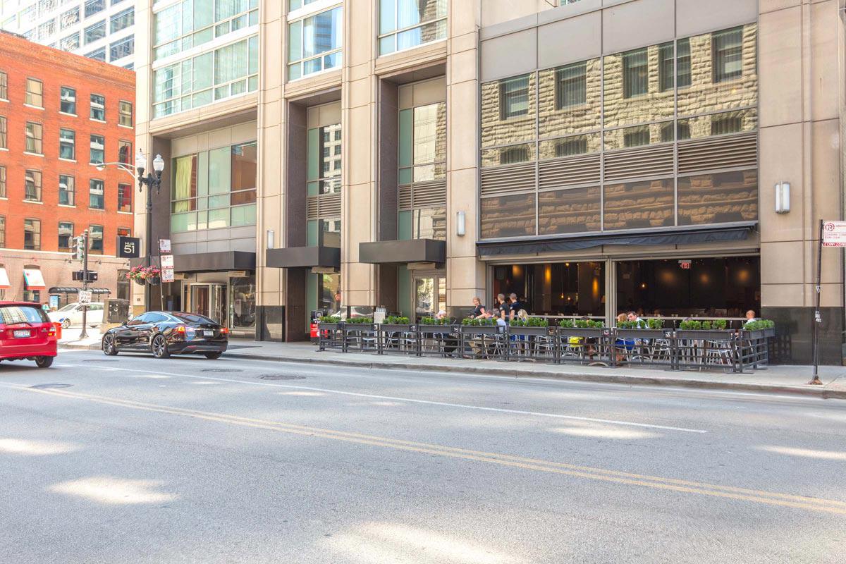 Springhill Suites/ Residence Inn Building Exterior Street view